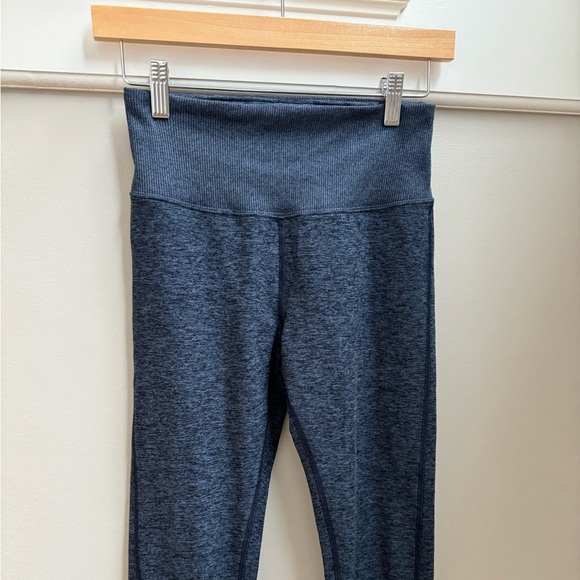 Alo Yoga Alosoft Lounge Leggings - Picture 7 of 8